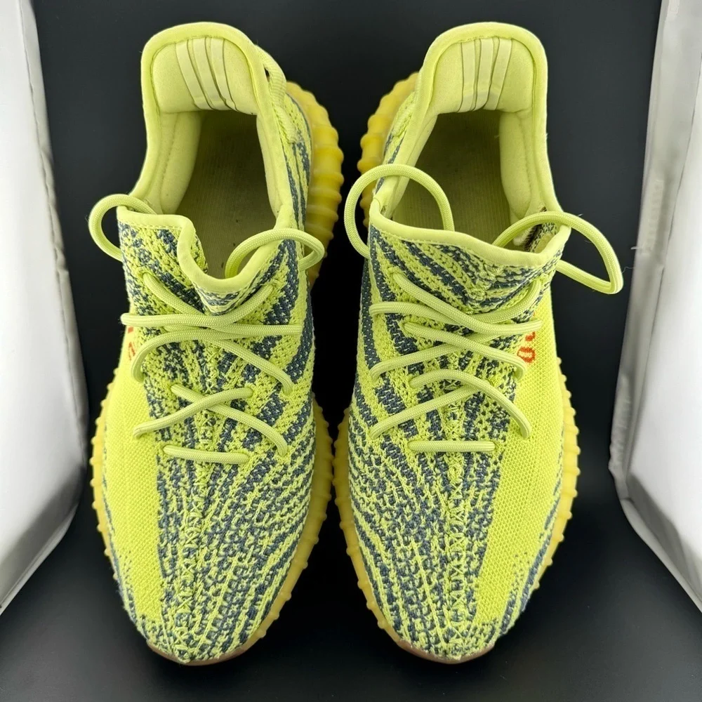 Yeezy adidas boost